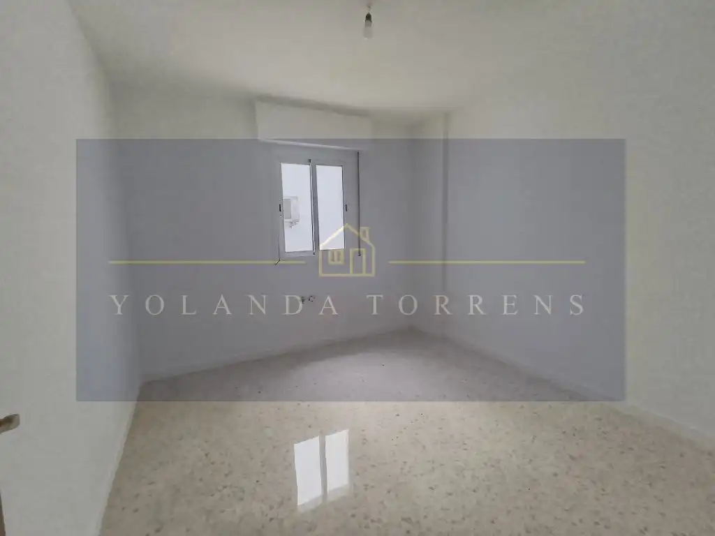 Vista exterior de Piso en venta en Alcalá de Guadaira