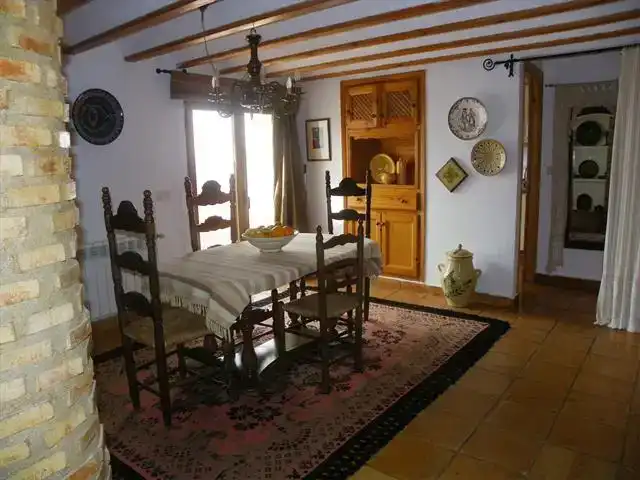 Menjador de Casa o xalet en venda en Segura de la Sierra amb Balcó