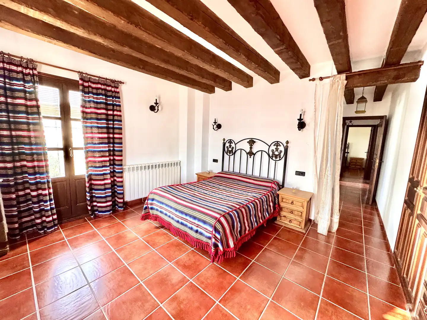 Bedroom of Buildings for sale in Juviles  with Alarm