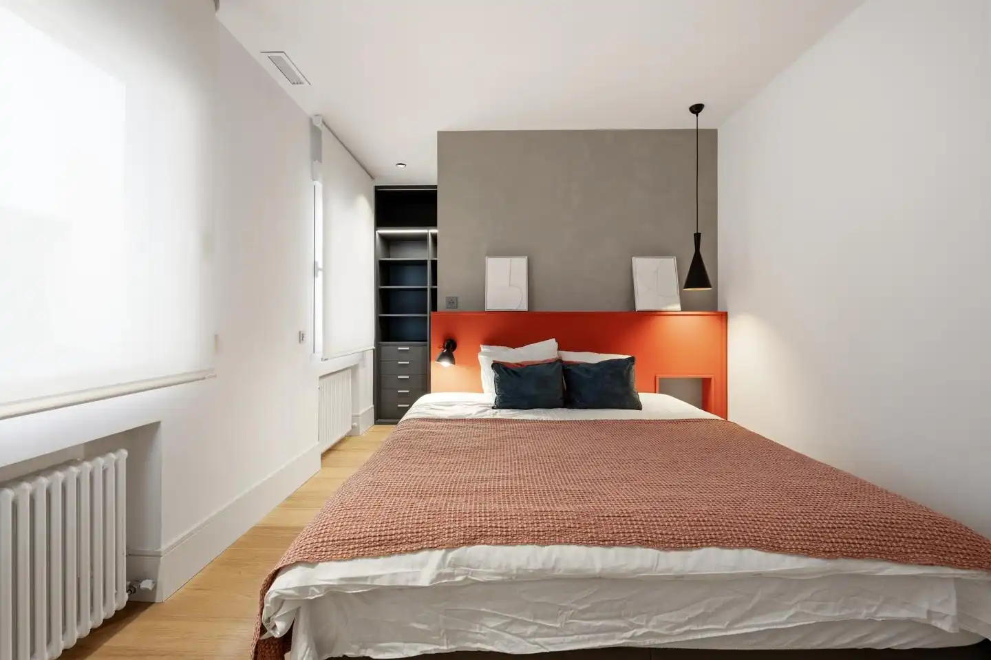 Schlafzimmer von Wohnung zur Miete in Madrid mit Klimaanlage, Heizung und Möbliert