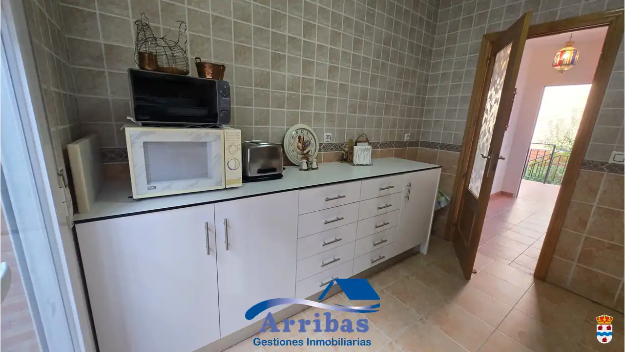 Cocina de Casa o chalet en venta en El Casar de Escalona con Calefacción, Jardín privado y Terraza