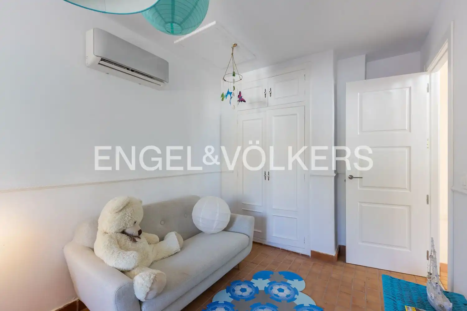 Living room of Houses for rent in Riba-roja de Túria  with Air Conditioner, Heating and Private garden