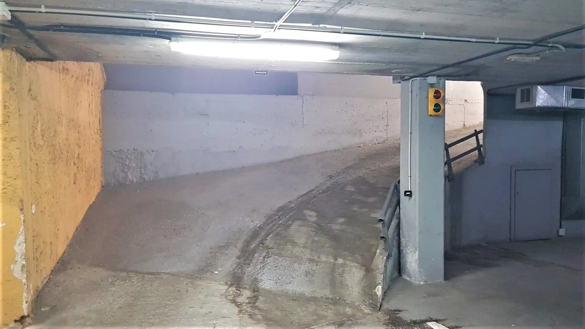 Parking of Garage for rent in Barcelona