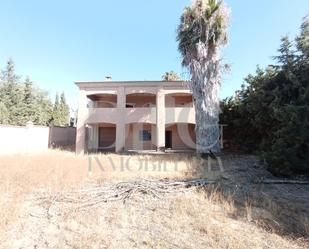 House or chalet for sale in Dos Hermanas  with Heating, Private garden and Terrace