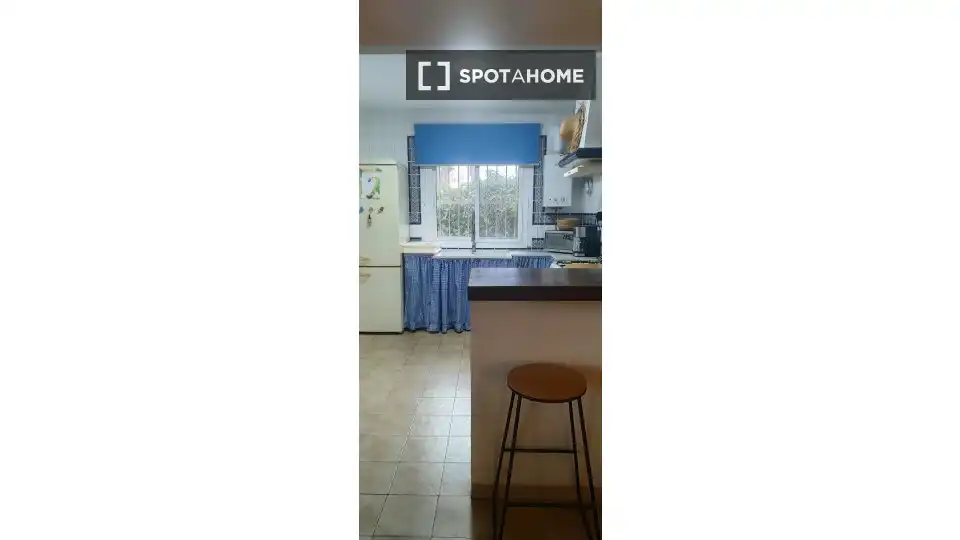Flat with terrace to rent in Montserrat, imagen 4
