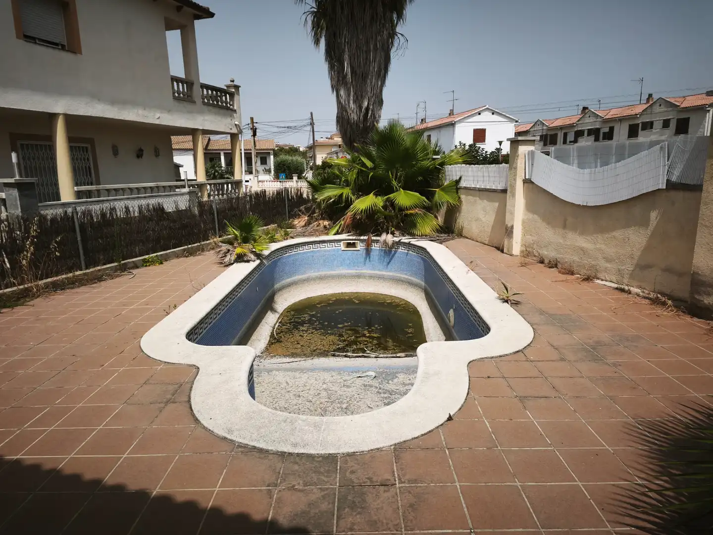 Piscina de Casa o xalet en venda en El Vendrell amb Aire condicionat, Calefacció i Jardí privat