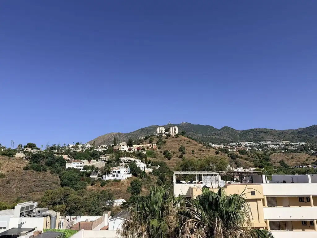 Vista exterior de Apartamento en venta en Benalmádena con Aire acondicionado, Terraza y Trastero