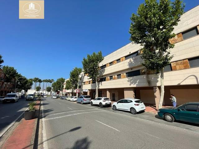 Local comercial en Alquiler en Avenida Avenida de España en Vista Azul - Consolación