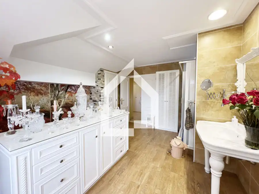 Bathroom of Houses for sale in San Vicente del Raspeig / Sant Vicent del Raspeig  with Air Conditioner, Heating and Private garden