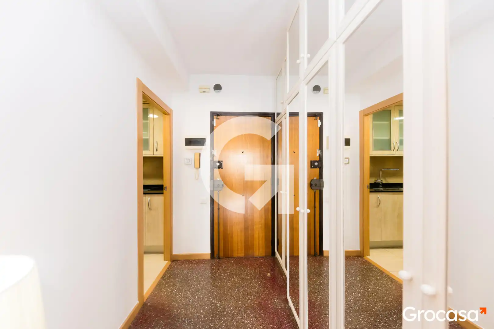 Piso en venta en El Prat de Llobregat con Horno y Balcón