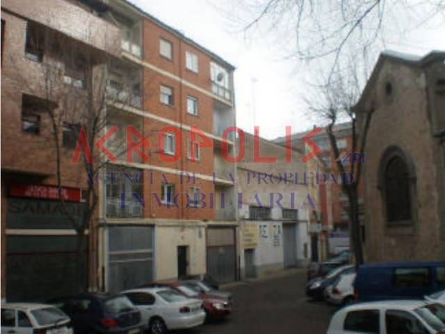 Piso en Venta en Plaza San Lazaro en San Lázaro