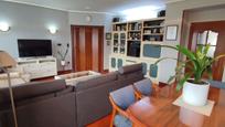 Living room of Flat for sale in Getxo 