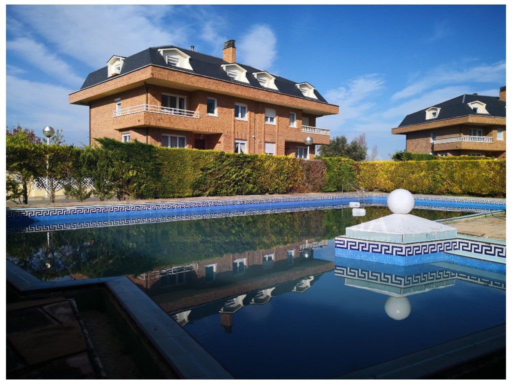 Piscina de Casa adosada de lloguer en Haro amb Jardí privat, Piscina i Balcó