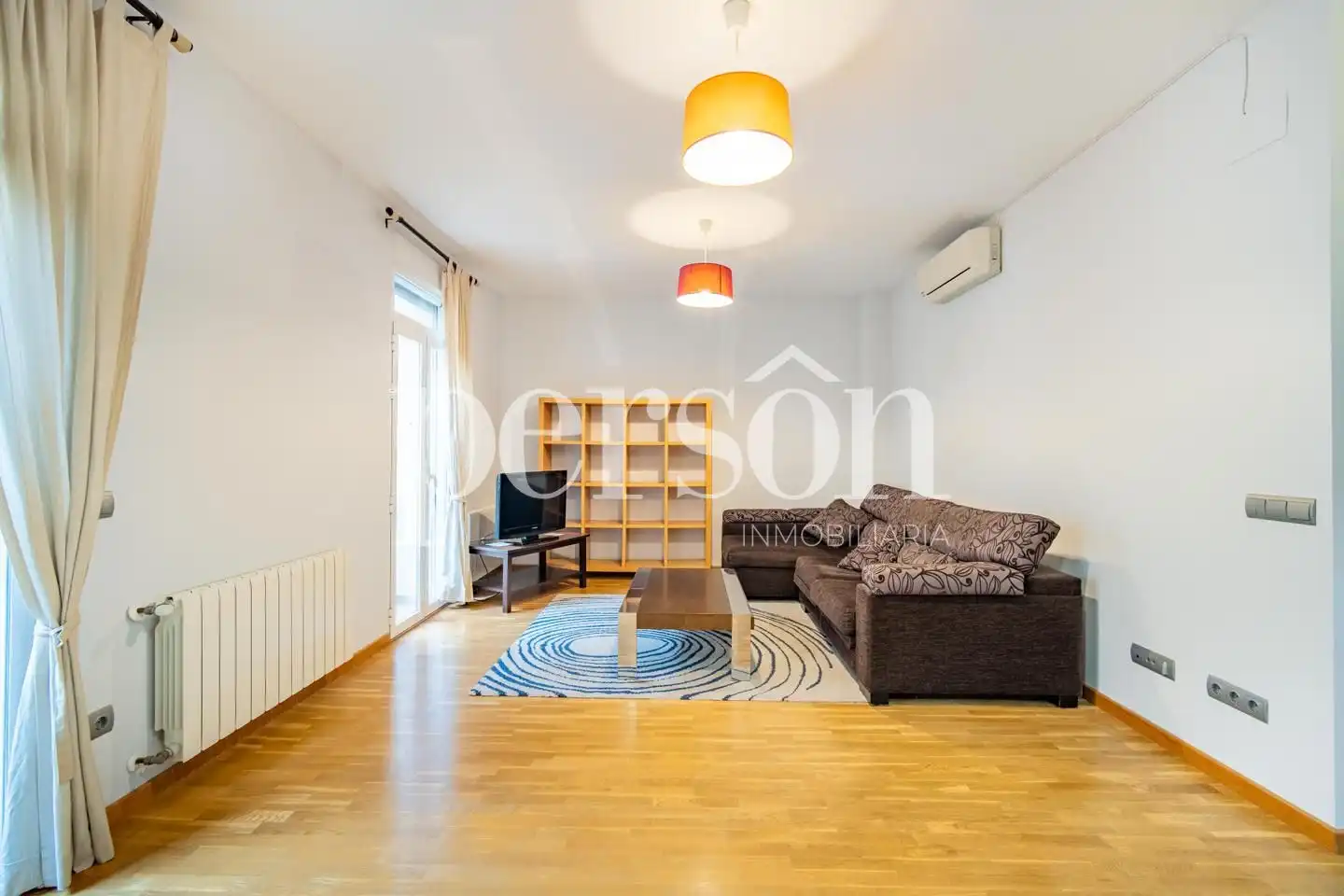 Piso con terraza en alquiler en Extramurs, imagen 4