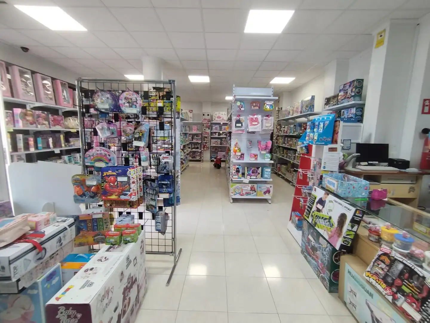 Local comercial en alquiler en Cieza, imagen 2