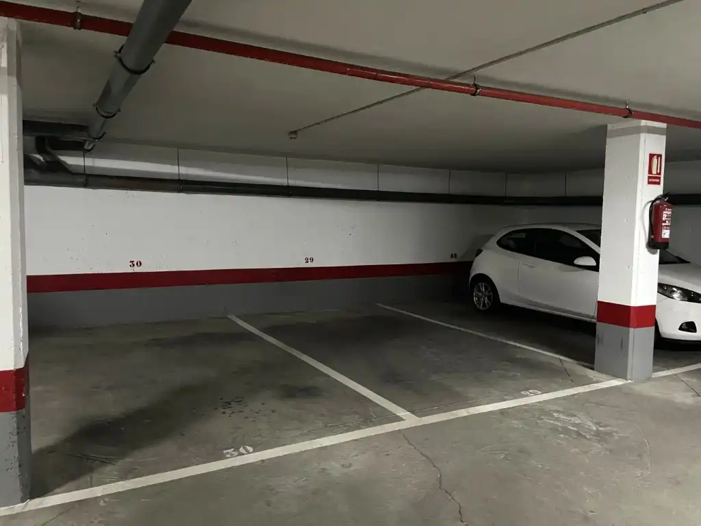 Aparcament de Apartament en venda en Garrucha amb Aire condicionat i Piscina comunitària
