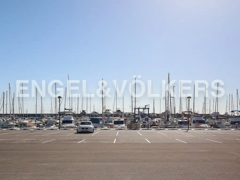 Parkplatz von Wohnungen zum Verkauf in Canet d'En Berenguer mit Heizung, Privatgarten und Terrasse