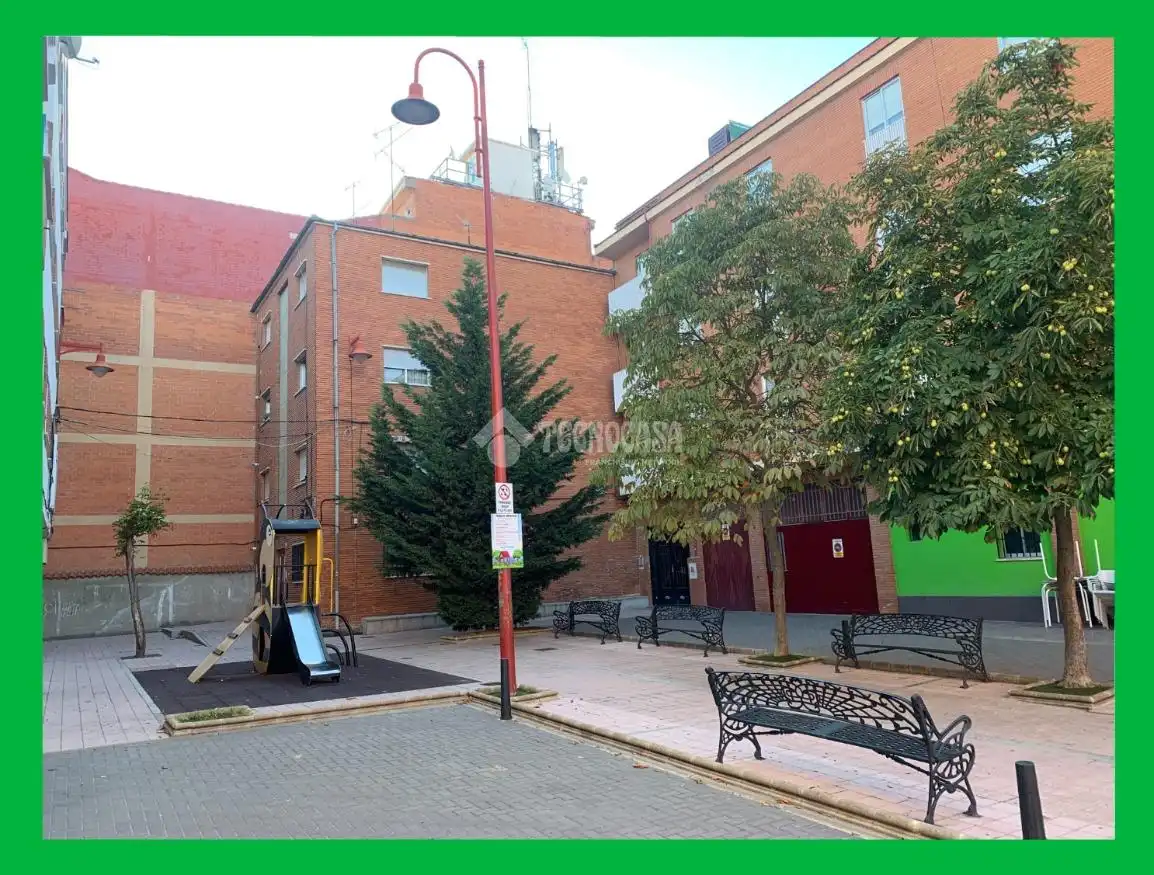 Exterior view of Flat for rent in Santa Marta de Tormes  with Heating