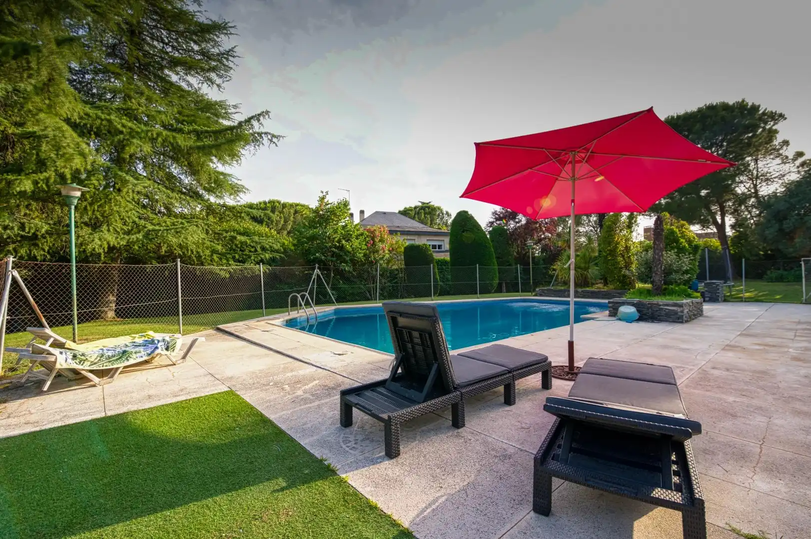 Swimming pool of Houses for sale in Boadilla del Monte  with Private garden, Terrace and Storage room