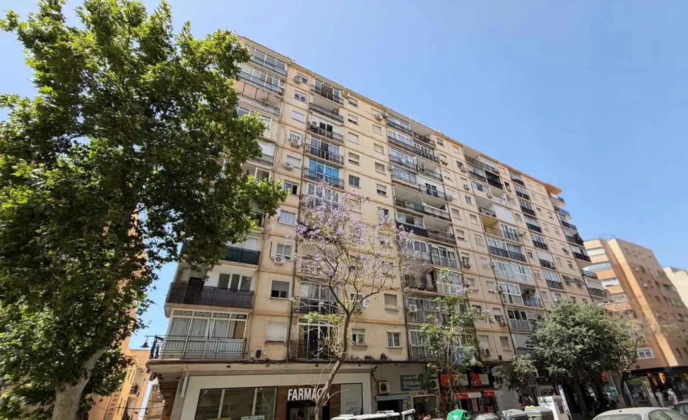Flat with lift for sale in Calle Asturias