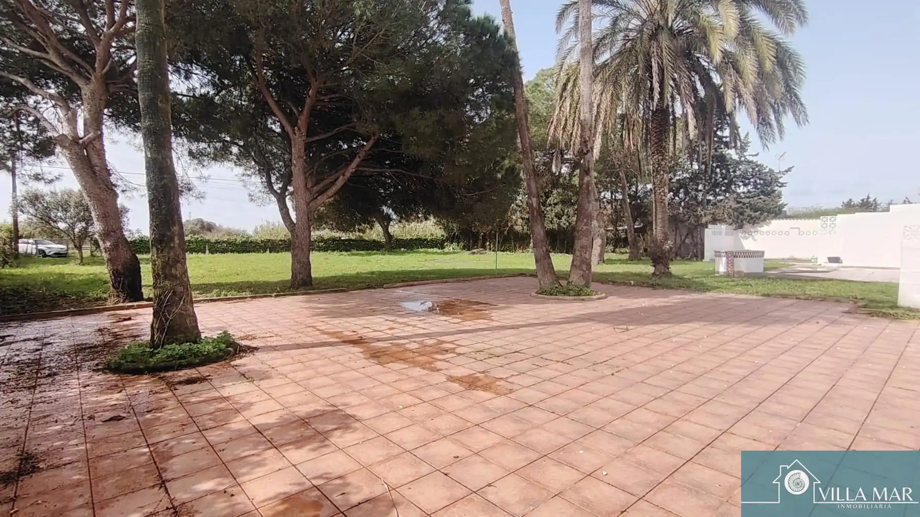 Finca rústica en venda en Rota