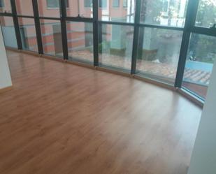 Office to rent in Alcalá de Henares  with Air Conditioner