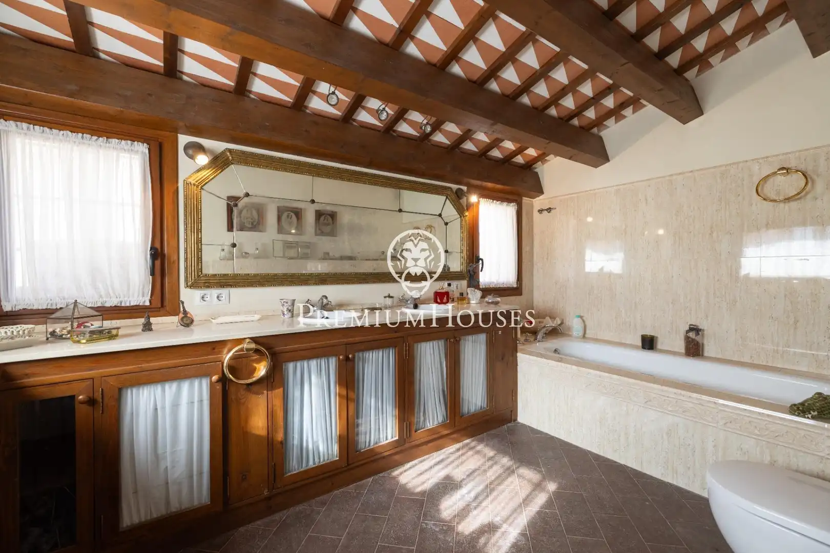 Houses for sale in Montblanc, Tarragona