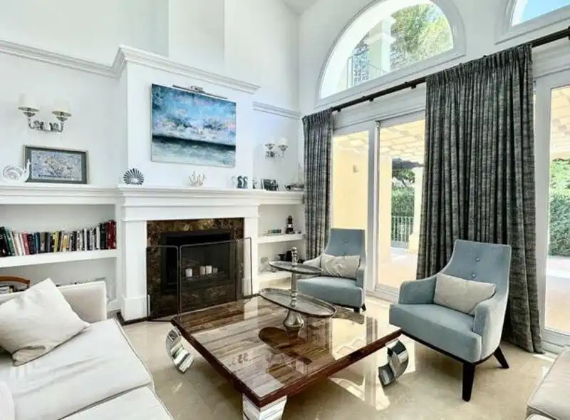 Living room of Houses for rent in Marbella  with Air Conditioner, Heating and Private garden
