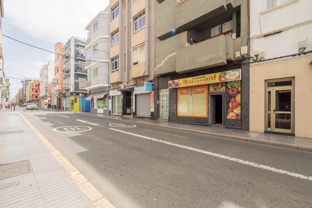 Local comercial en Alquiler en Calle Tomás Miller, 17 en Santa Catalina - Canteras