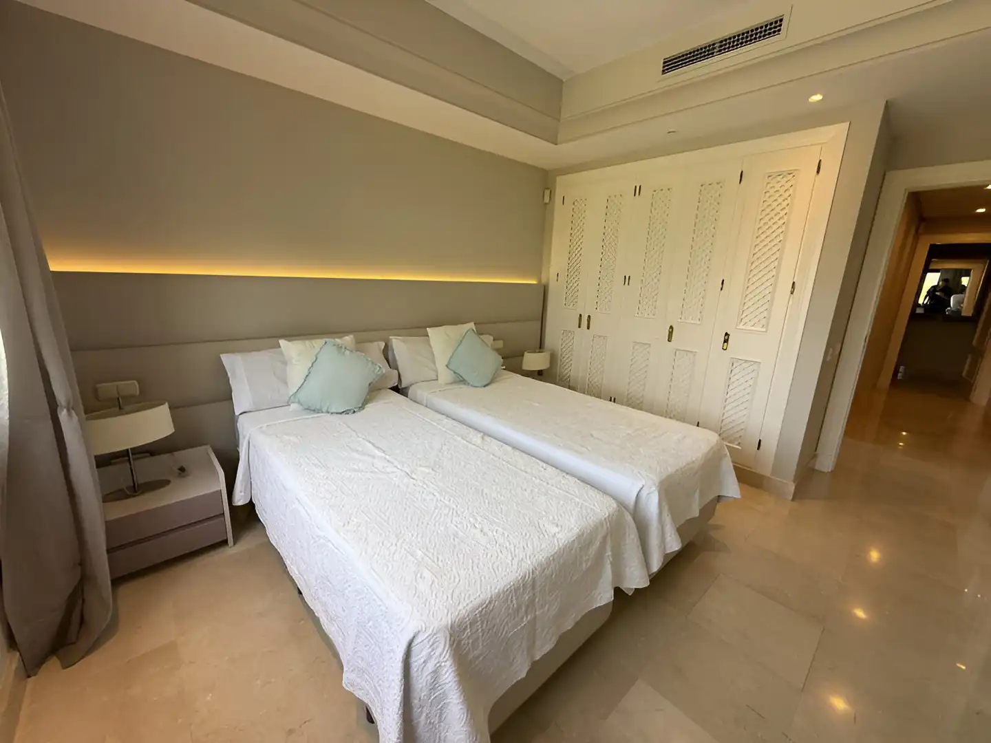 Apartament amb piscina en venda a Nueva Andalucía, imagen 30