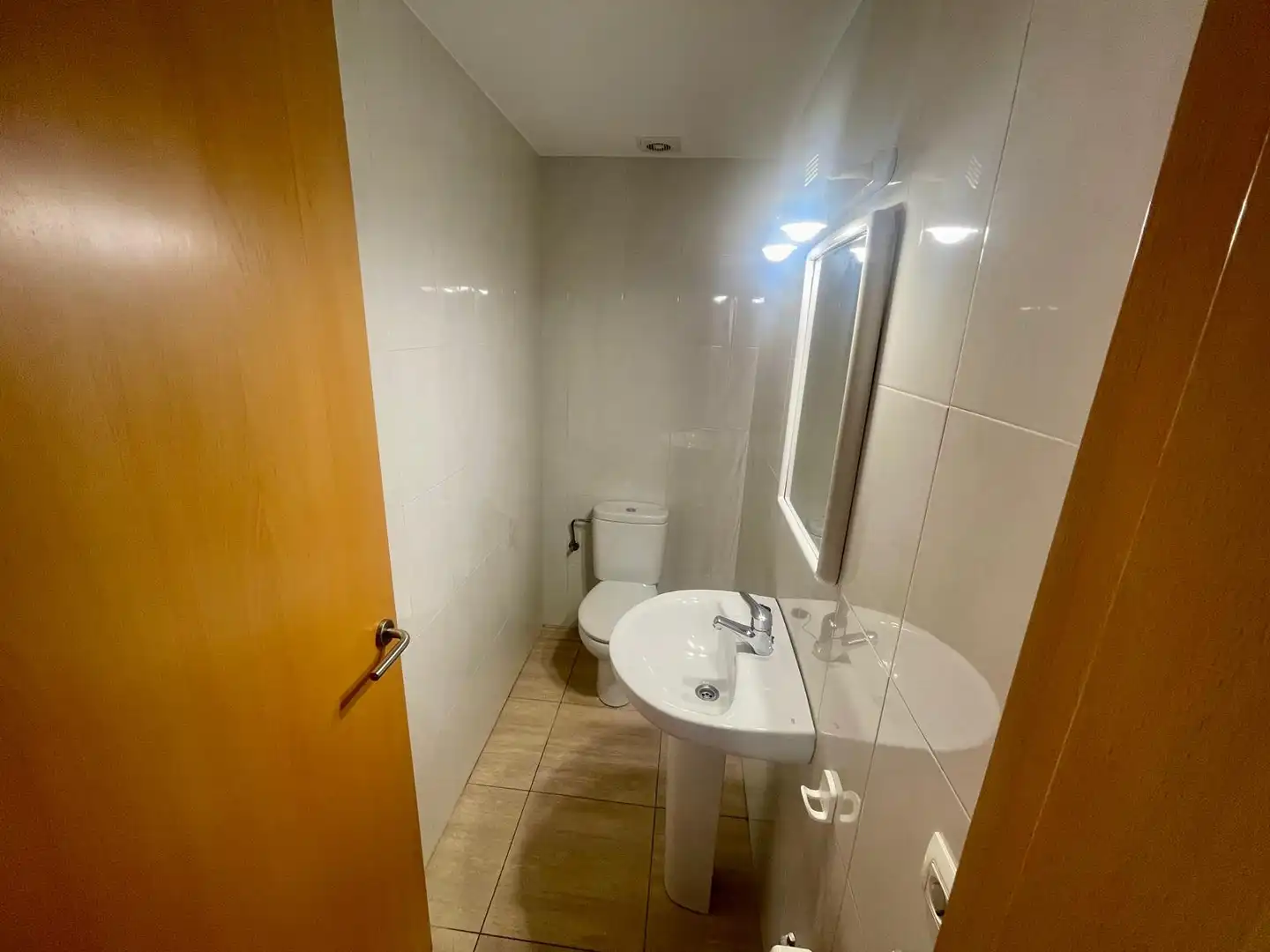 Baño de Dúplex en venta en Palamós con Calefacción, Terraza y Horno
