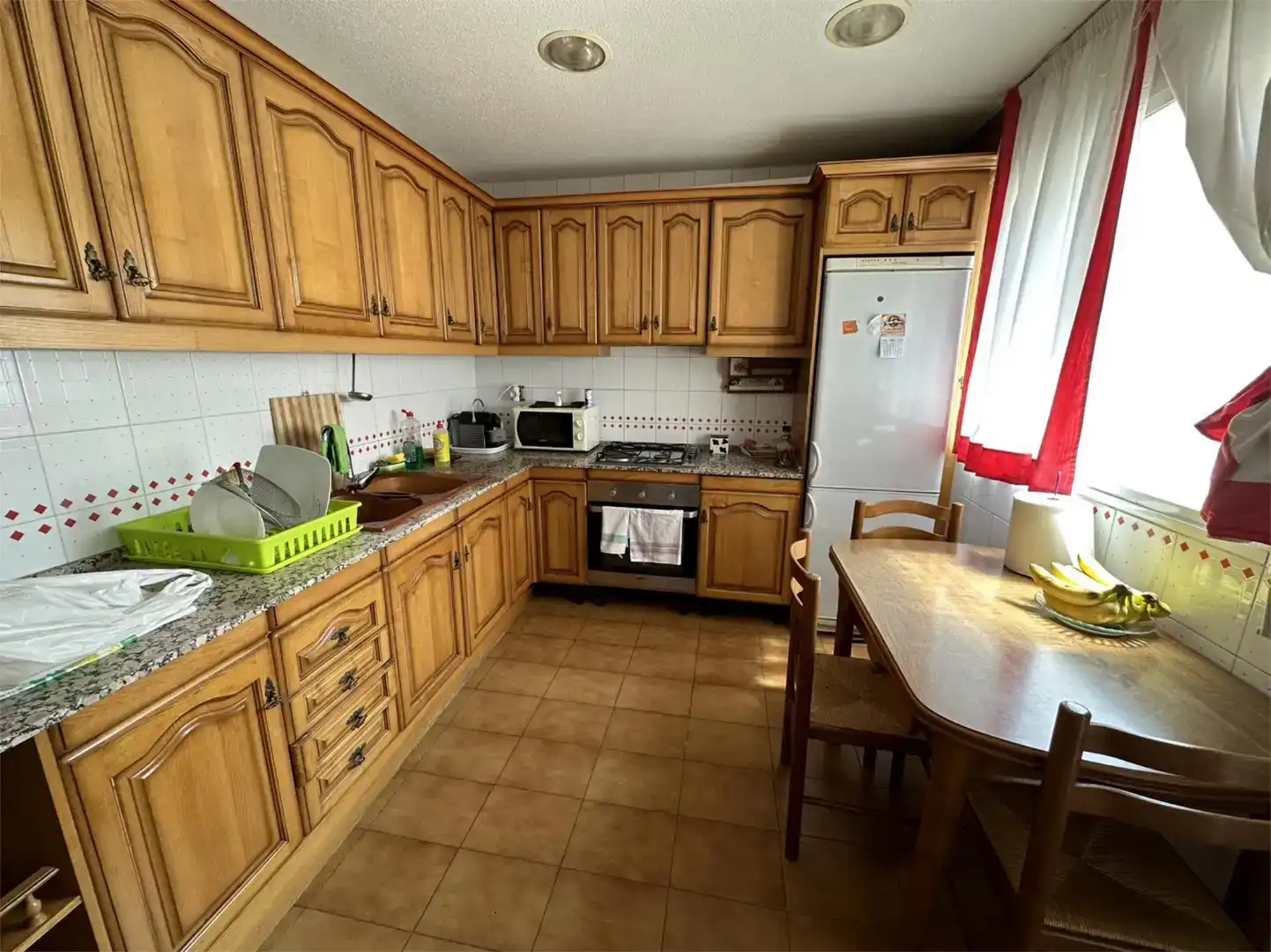 Küche von Wohnung zum Verkauf in Lorca mit Klimaanlage und Balkon