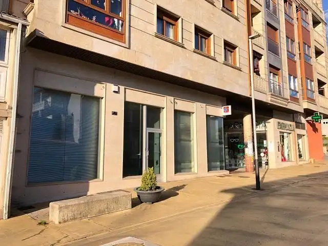 Gewerbefläche zum Verkauf in San Xoán de Poio, imagen 2