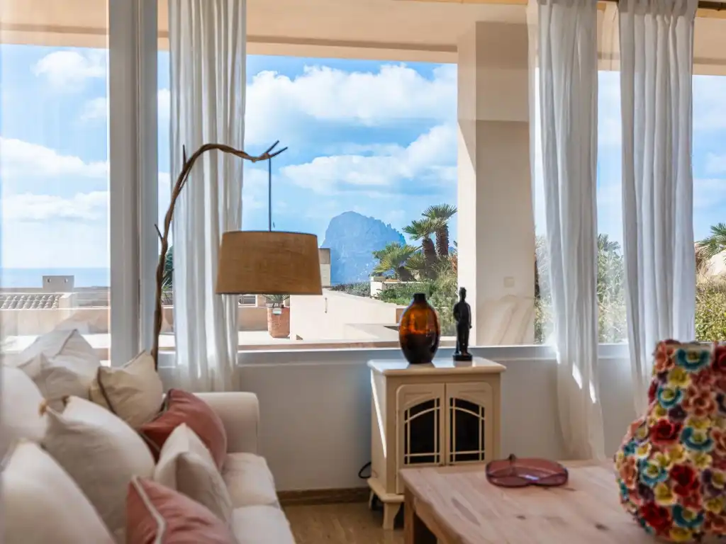 Sala de estar de Apartamento en venta en Sant Josep de sa Talaia con Calefacción y Jardín privado