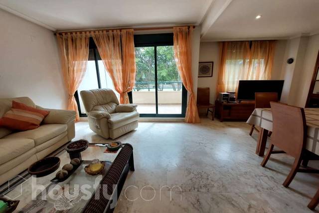 Casa-chalet en Alquiler en Calle Enric Valor, . en Alicante Golf
