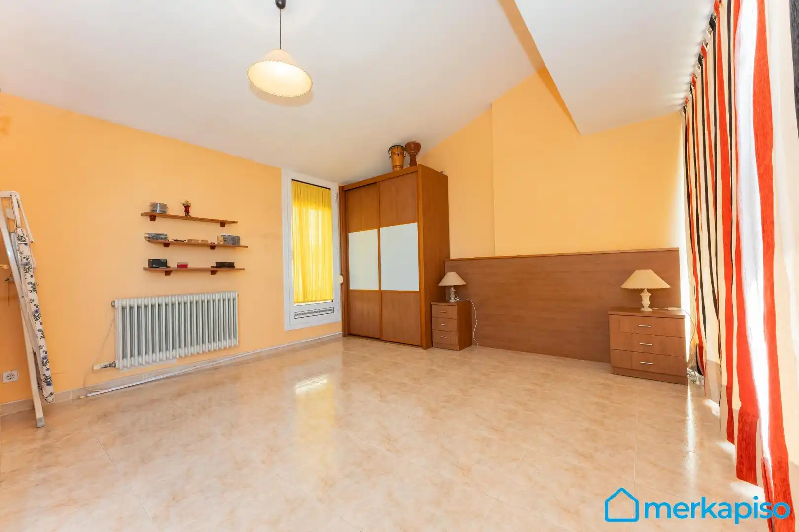 Casa adosada en venta en Viladecans con Calefacción, Jardín privado y Terraza