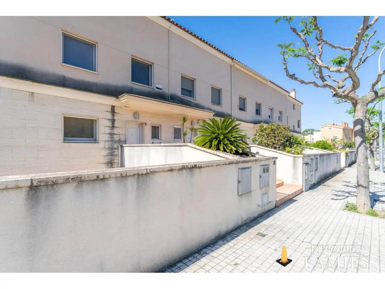 Vista exterior de Casa adosada en venta en Riudoms con Aire acondicionado, Calefacción y Jardín privado
