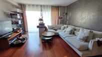 Sala d'estar de Pis en venda en Granollers amb Aire condicionat, Calefacció i Parquet