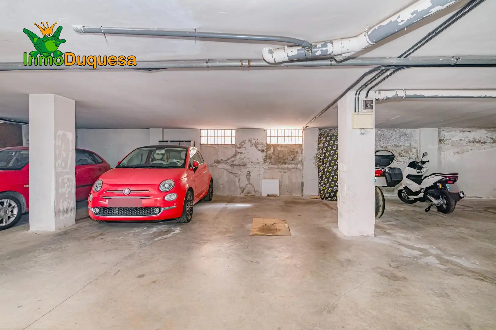 Parking de Piso en venta en La Zubia con Aire acondicionado, Calefacción y Terraza
