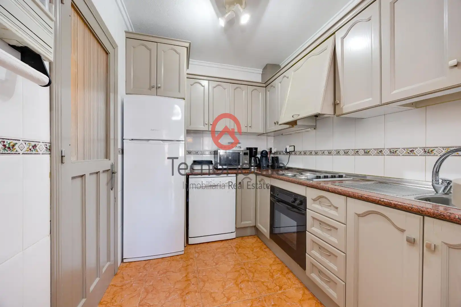 Cocina de Casa adosada en venta en Orihuela con Aire acondicionado, Jardín privado y Amueblado