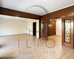 Sala d'estar de Pis en venda en  Valencia Capital amb Aire condicionat, Calefacció i Parquet