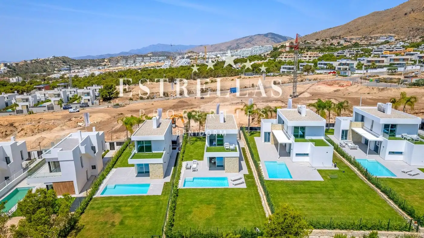 Villa mit Pool zum Verkauf in Golf Bahía, imagen 7