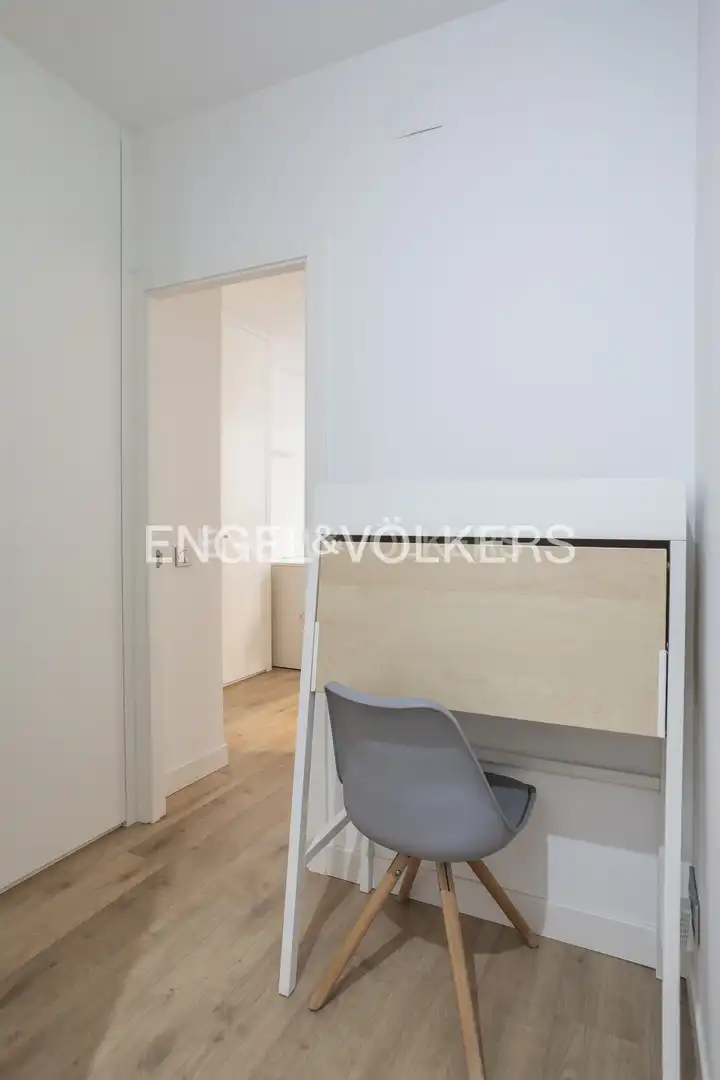 Habitación de Piso de alquiler en Madrid con Aire acondicionado, Calefacción y Amueblado