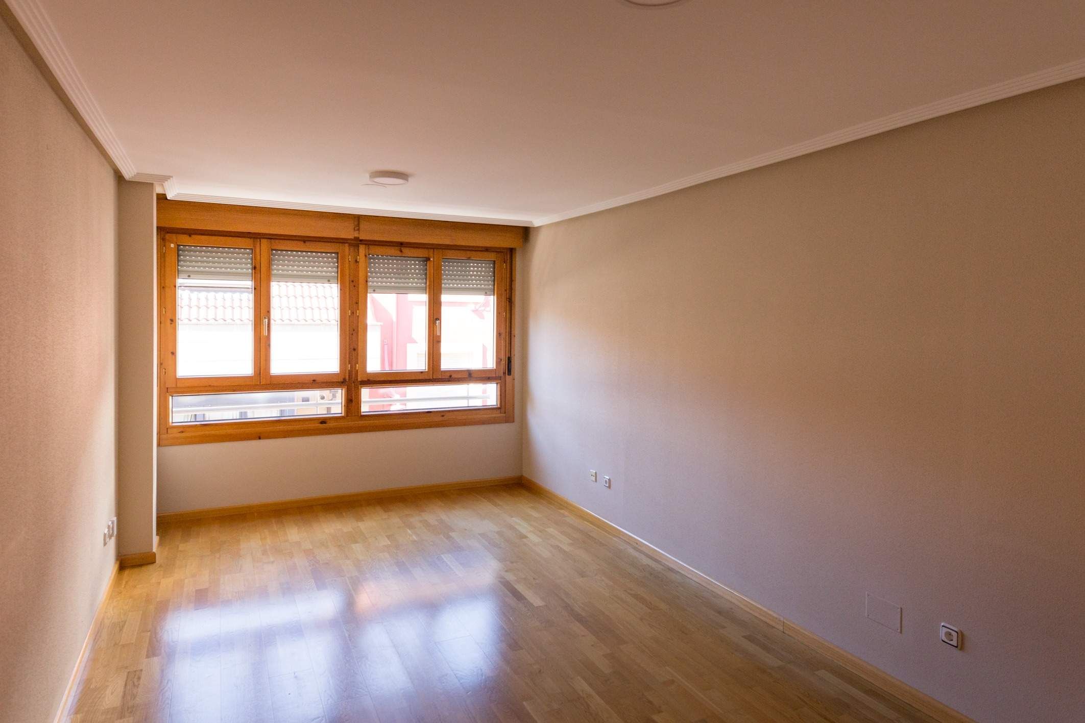 Piso en venta en Calle Calle del Obispo Manrique, 3, 3, San Claudio - La Chantría