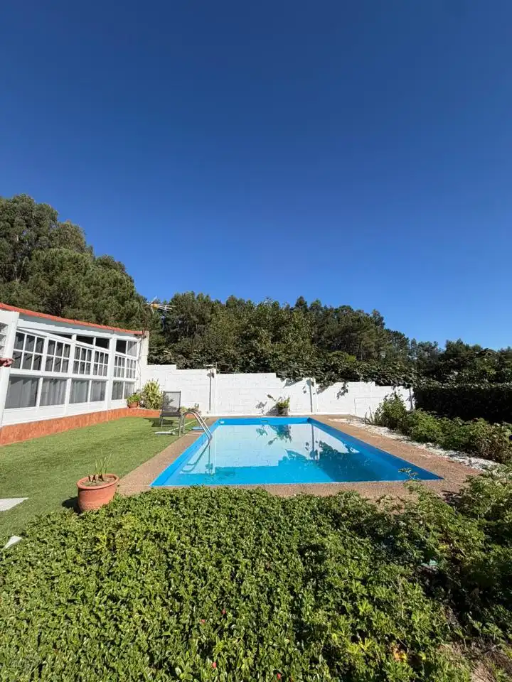 House with pool for sale in Rúa Denosiña, Oleiros, España, imagen 3
