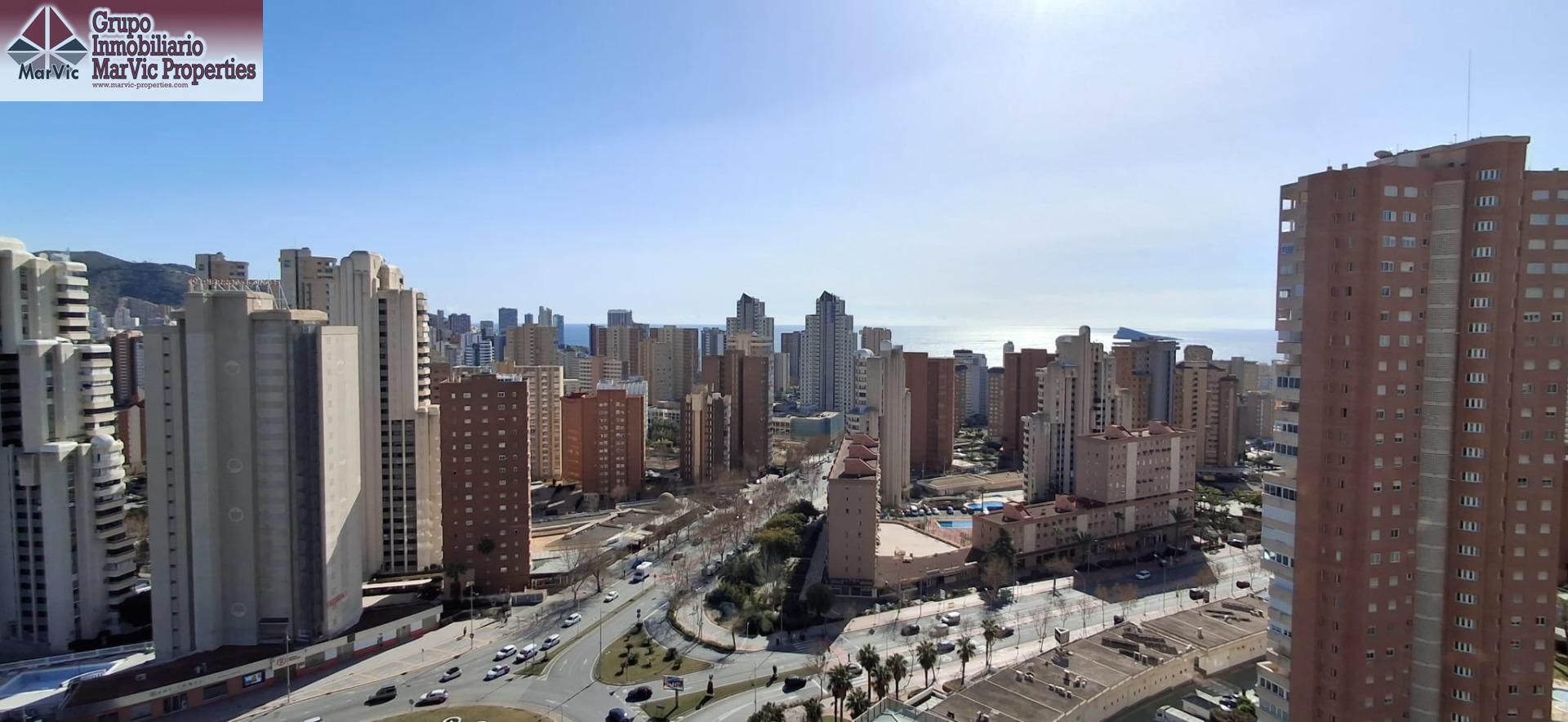 Vista exterior de Pis en venda en Benidorm amb Aire condicionat, Calefacció i Terrassa
