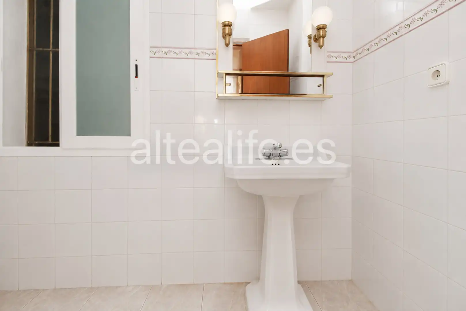 Bathroom of Houses for sale in Altea  with Air Conditioner, Heating and Terrace