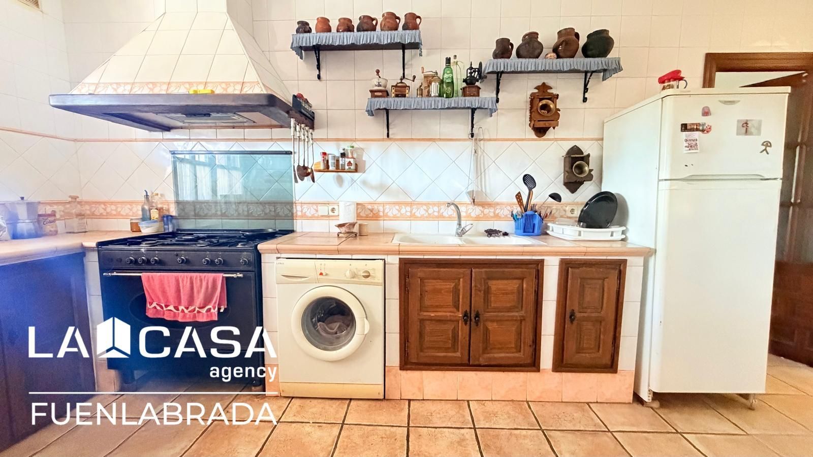 Kitchen of House or chalet for sale in Chozas de Canales  with Heating