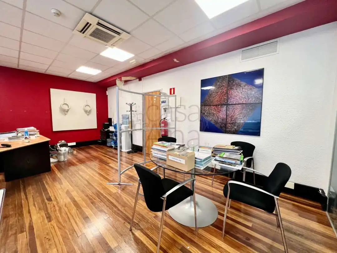 Office space with lift for sale in Gran Vía de Don Diego López de Haro 17, imagen 21