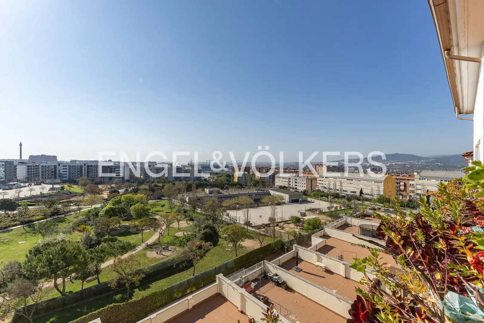 Terrassa de Àtic en venda en Sant Feliu de Llobregat amb Aire condicionat, Calefacció i Terrassa